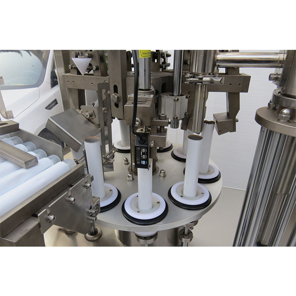 자동 구두약 연약한 관 채우는 바다 표범 어업 기계