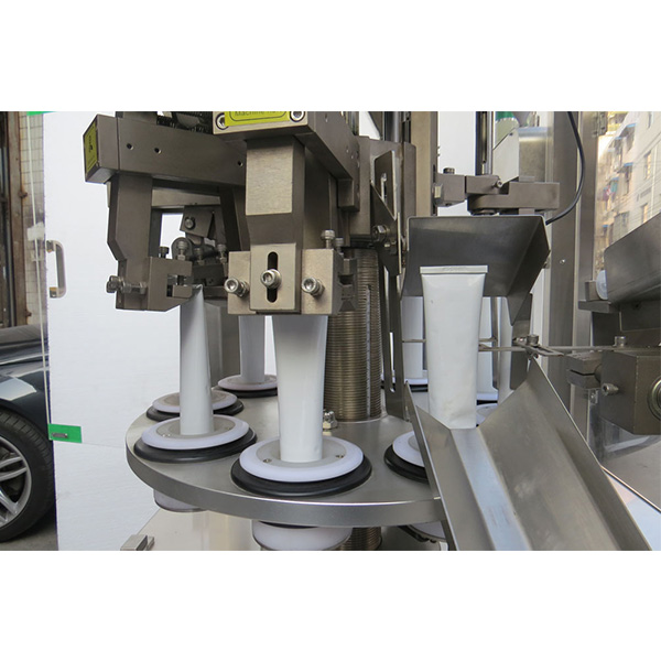 화장품 튜브 충전 기계